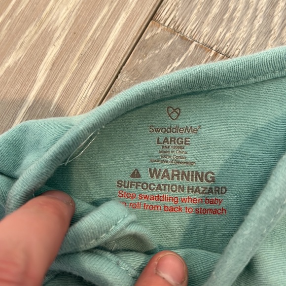 SwaddleMe - Picture 2 of 2